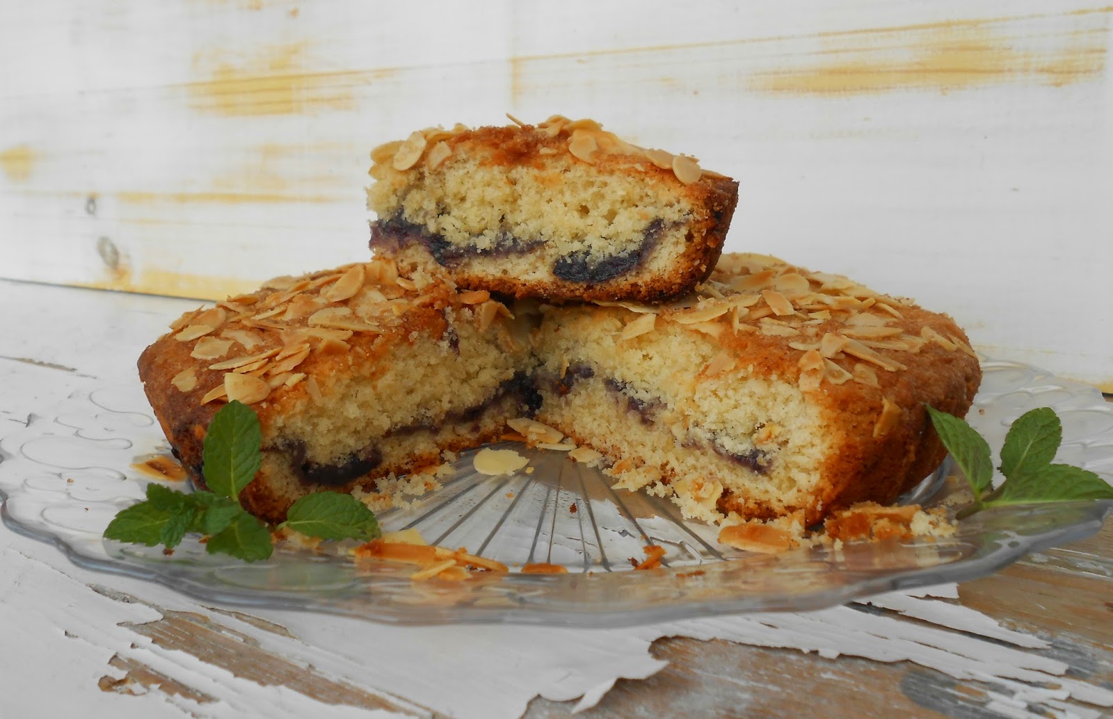 Tarta De Almendras Y Mermelada De Arándanos (bakewell Cake)
