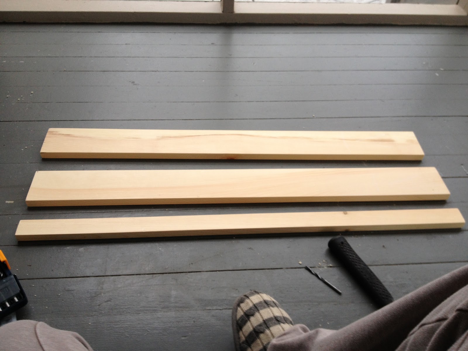 Retro Ranch Reno DIY Wood Shelves.