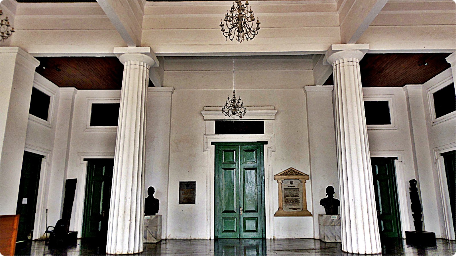 Tour De Museum Part 6 : Museum Seni Rupa dan Keramik - everybodygoesblog