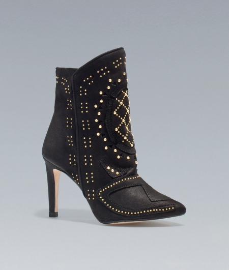 bottines zara cloutées