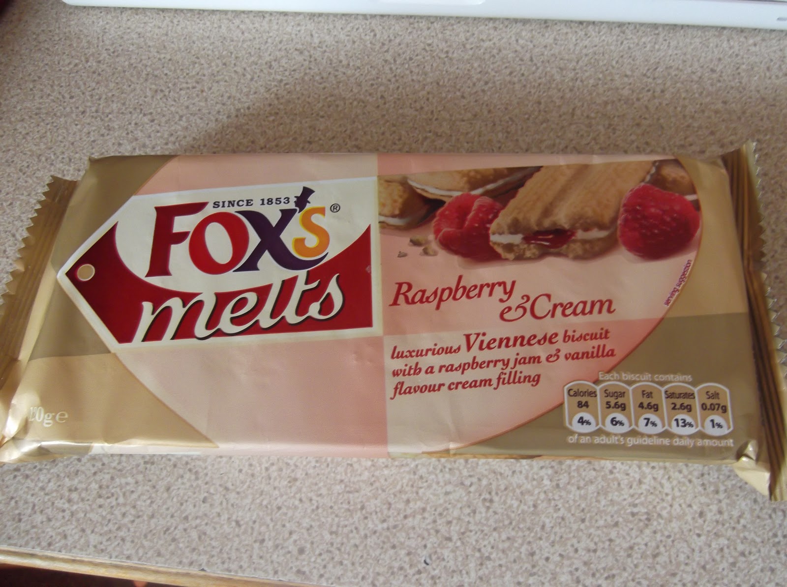 BiscuitsBlog Featured Biscuit The Fox's Raspberry and Cream Melt
