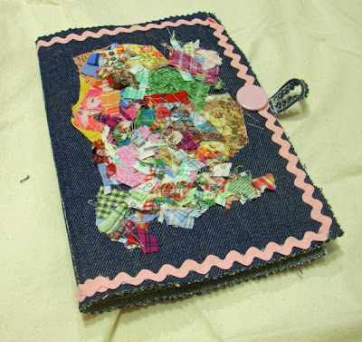 50 Creative and Cool Ways To Reuse Old Denim (50) 24