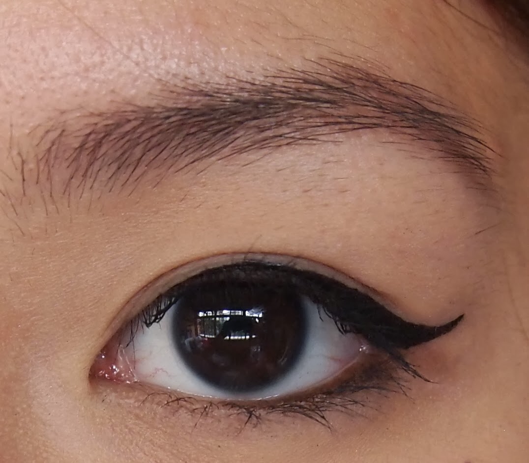 Kymm Beauty. Lifestyle. Travel. Winged Eyeliner Tutorial for Asians