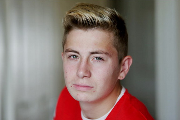 Schoolboy suspended for copying David Beckham's haircut | inside World