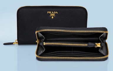 Gorgeous Prada wallets at Amazing prices~! Pre-order now!  