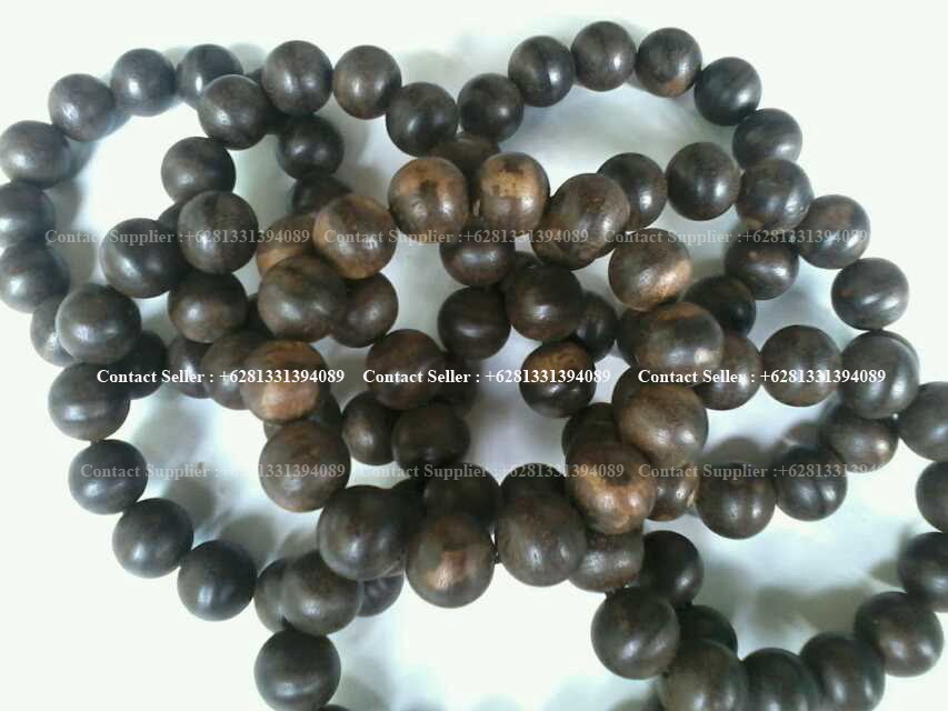 indonesia agarwood bracelets mala tasbeh aquilaria agarwood bracelets indonesia agarwood bracelets mala tasbeh aquilaria agarwood bracelets