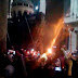 Συγκλονιστικό θαύμα: Εκατοντάδες πύρινοι σταυροί εμφανίστηκαν στην τελετή του Αγίου Φωτός του 2015 (ΒΙΝΤΕΟ)