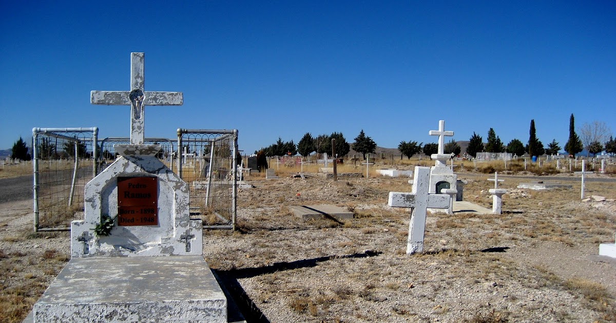 Living Rootless Hurley, New Mexico Cemetery