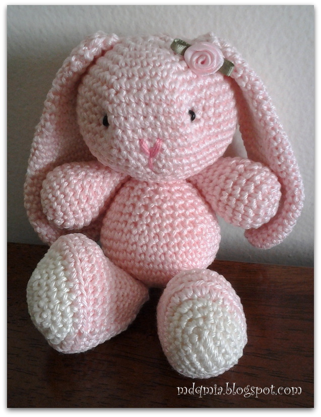 De aqu? y de alla ...: Amigurumi: Hoy conejo (Amigurumi Bunny)
