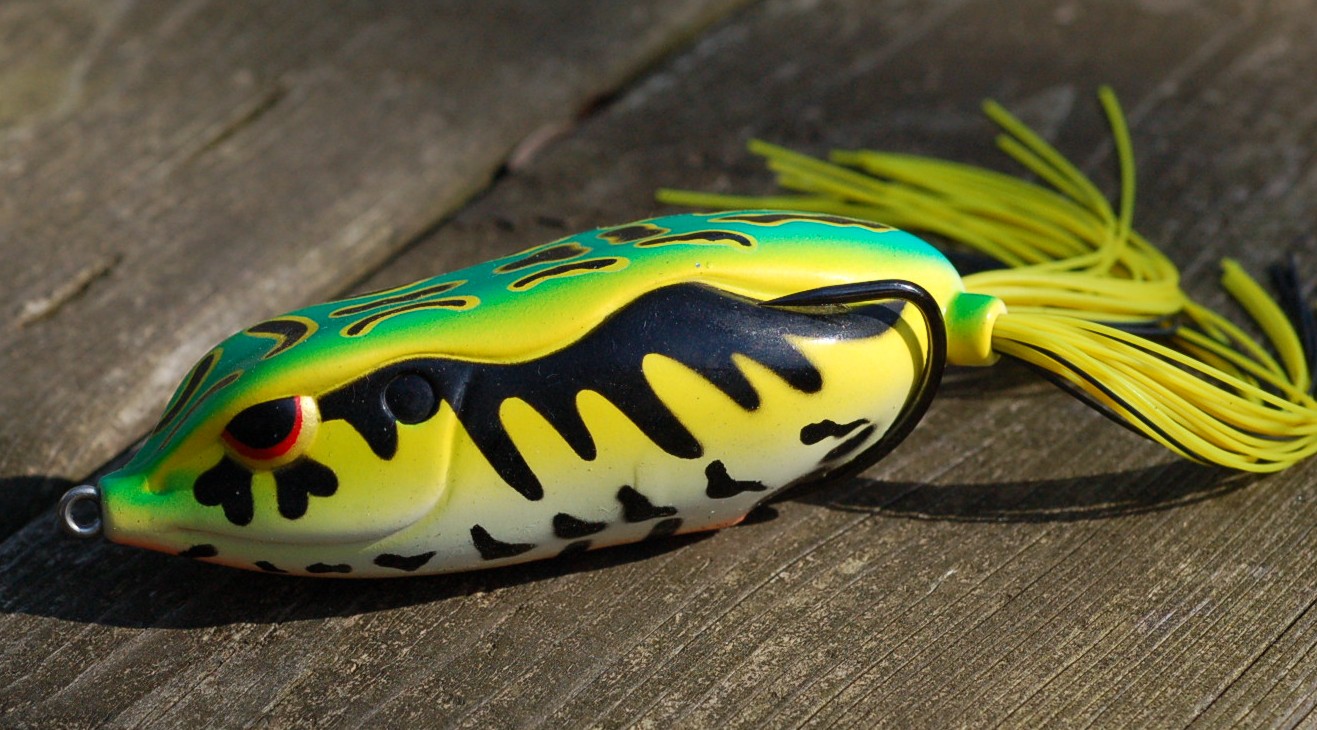 Bass Junkies Frog Pond: Spro: King Daddy Frog Review