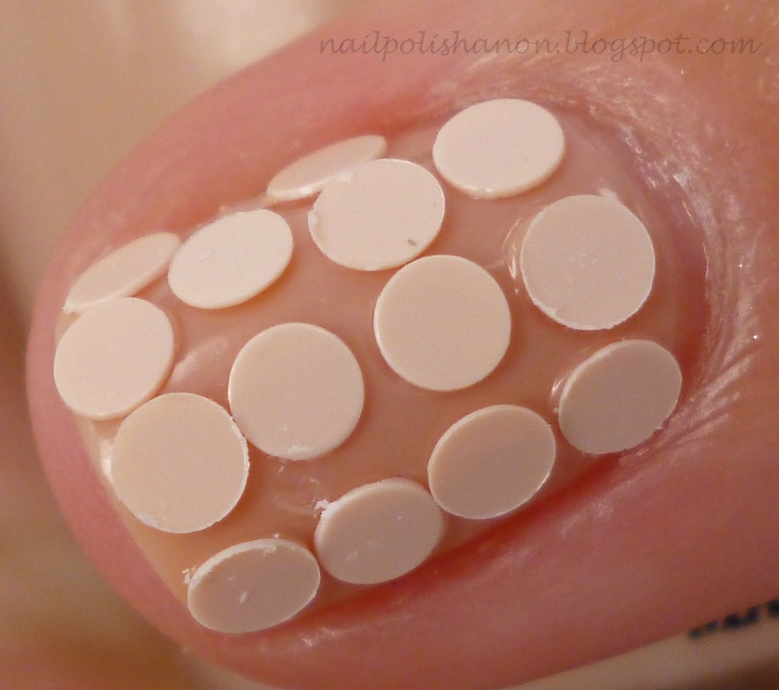 Nail Polish Anon N. Nail Circle Glitter from KKCenterHk