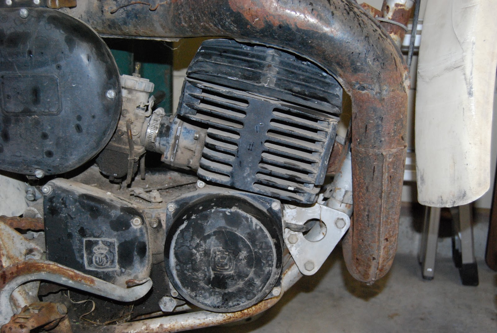 Phil's Shots of Life Vintage 1978 Huskvarna 390 OR Dirt Bike Rebuild