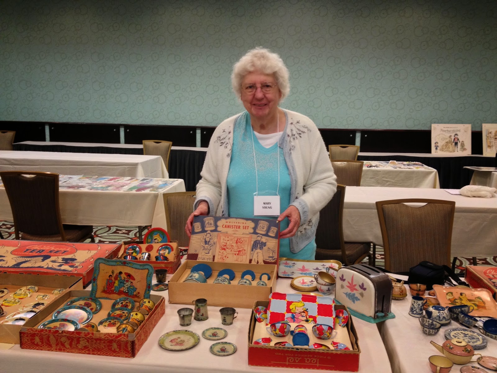 2014 Paper Doll Convention In Richmond