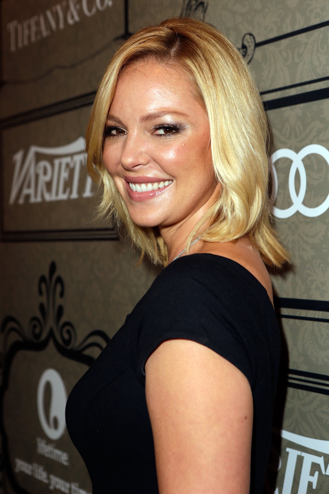 http://2.bp.blogspot.com/-vcT-BfJTANs/UIPY5WJwyiI/AAAAAAAAi_M/7qdZl3L94hs/s1600/Katherine+Heigl+-+Variety%2527s+4th+Annual+Power+of+Women+Event+in+Beverly+Hills+-+October+10%252C+2012+1.jpg