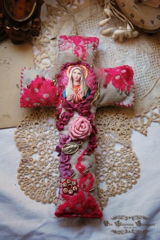 http://2.bp.blogspot.com/-vd4UHQaoADE/VK-NEJ1rtHI/AAAAAAAACCs/DCfAOeC6dJU/s1600/crucifix%2Btextile%2Billusionsbaroques9.JPG