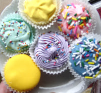 MeMe Cosmetics' mini bath cupcakes