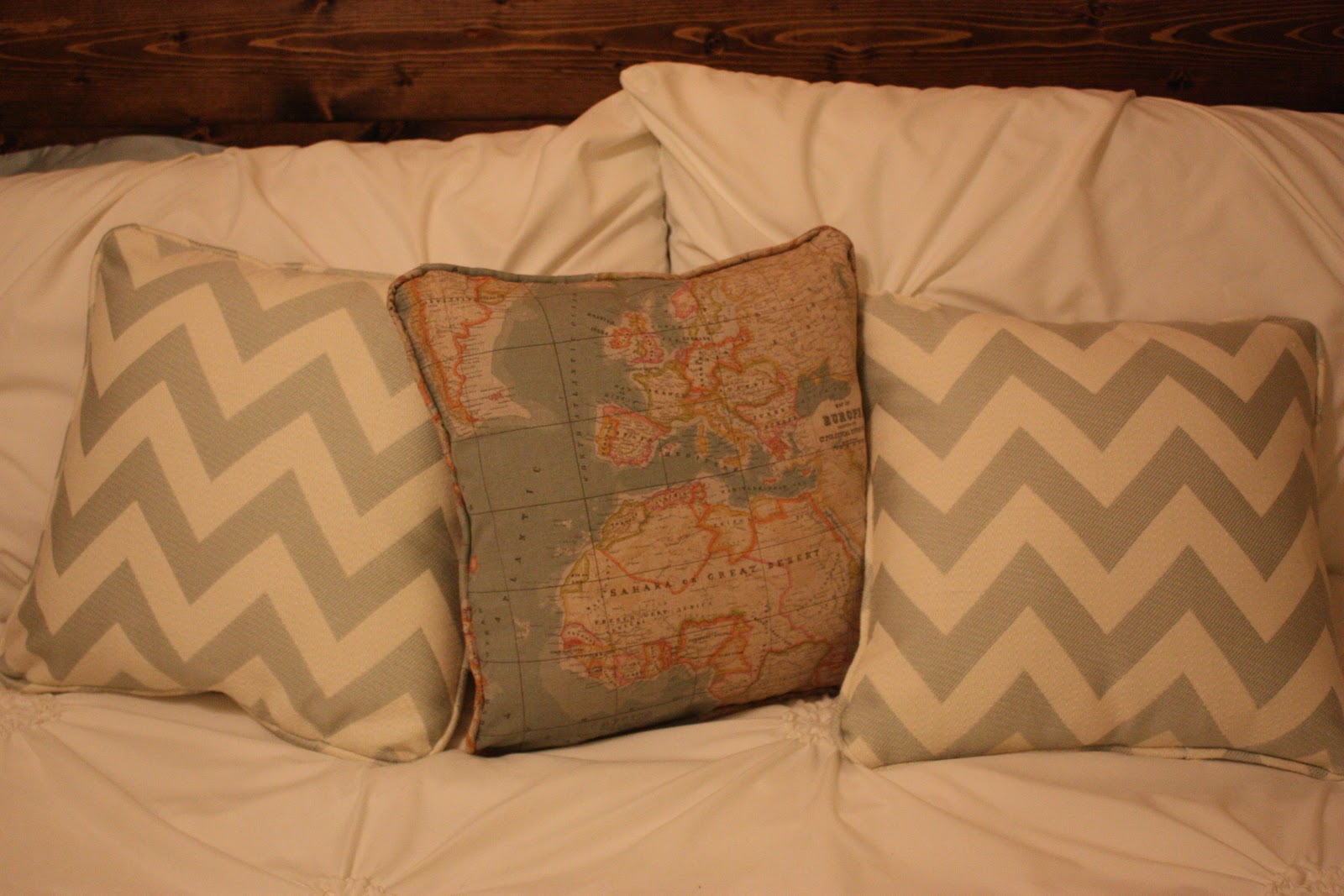 Southern DIY Diary Pillow with cording... Howto!