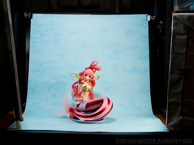 mini studio with shirahoshi