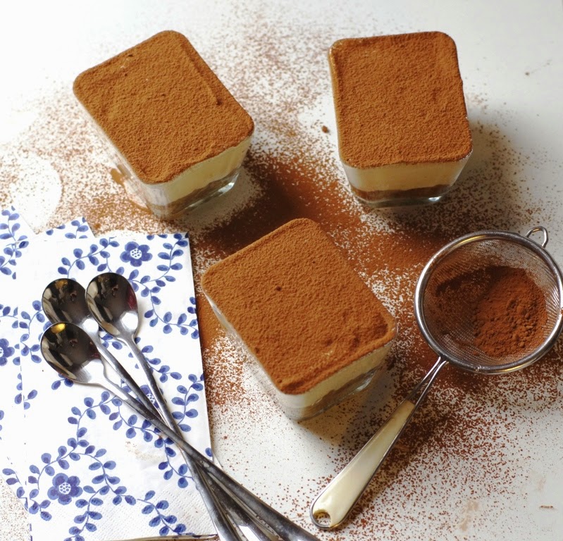 Italian tiramisu u čaši Italian tiramisu u čaši