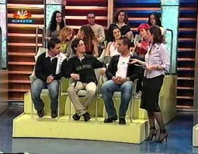SIC GOLD: Entrevista às Boysband e Girlsband no 'ÀS 2 Por 3'