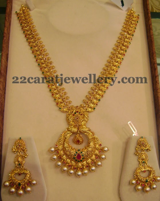 Mango Necklace with Chandbali Locket - Jewellery Designs