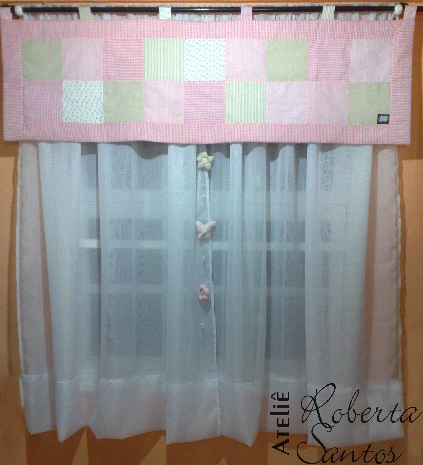 Ateli Roberta Santos Cortina De Patchwork Com M Bile Ateli Roberta Santos Cortina De Patchwork Com M Bile