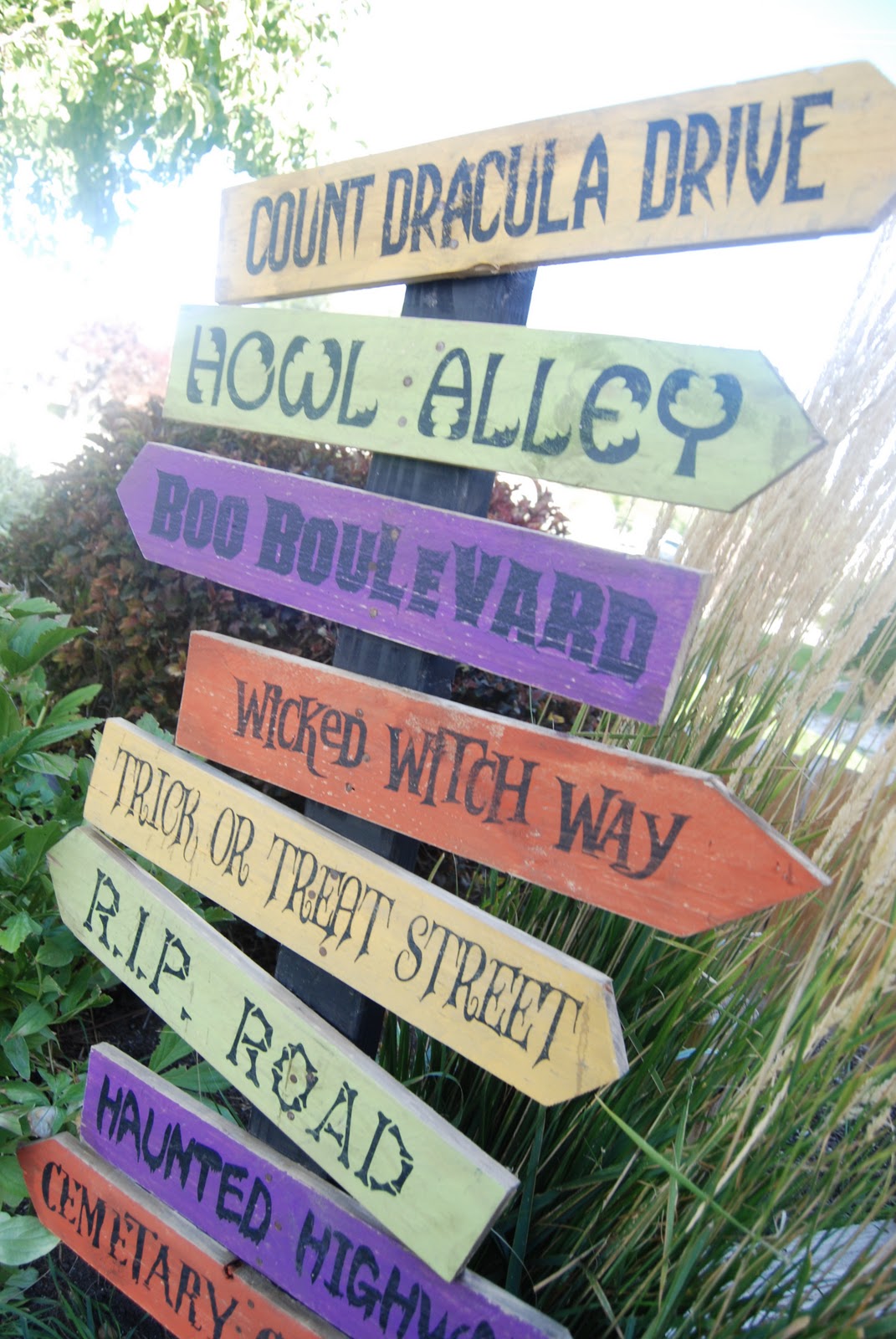 Make your Own Halloween Street Sign Burton Avenue