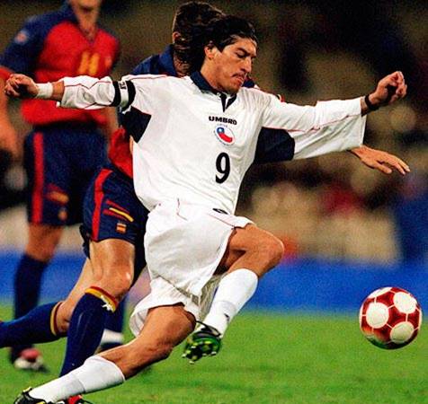 チリ代表 99/01 ホーム ユニフォーム #9 サモラノ