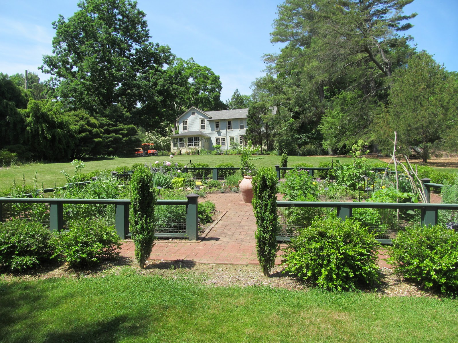 Hudson Valley Free and Fun Bartlett Arboretum & Gardens