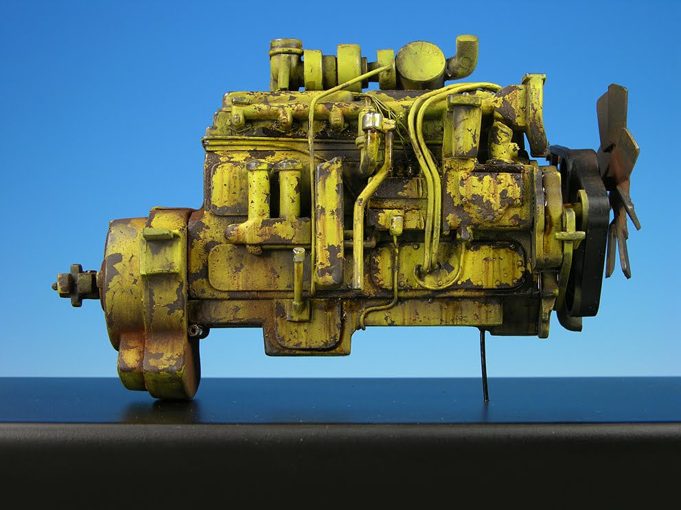 Caterpillar Engine 1/10 Scale Model Heavy Equipment Civilian