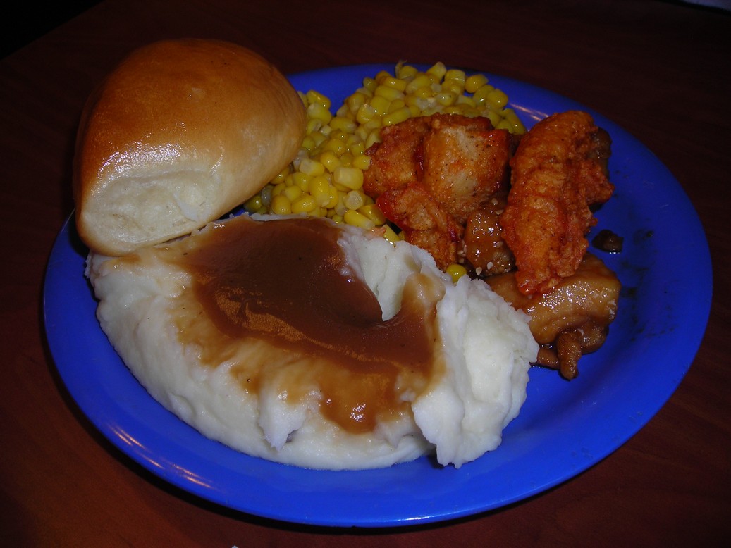 Corral golden chicken potatoes taters adam Eat and Critique !: Golden Corral