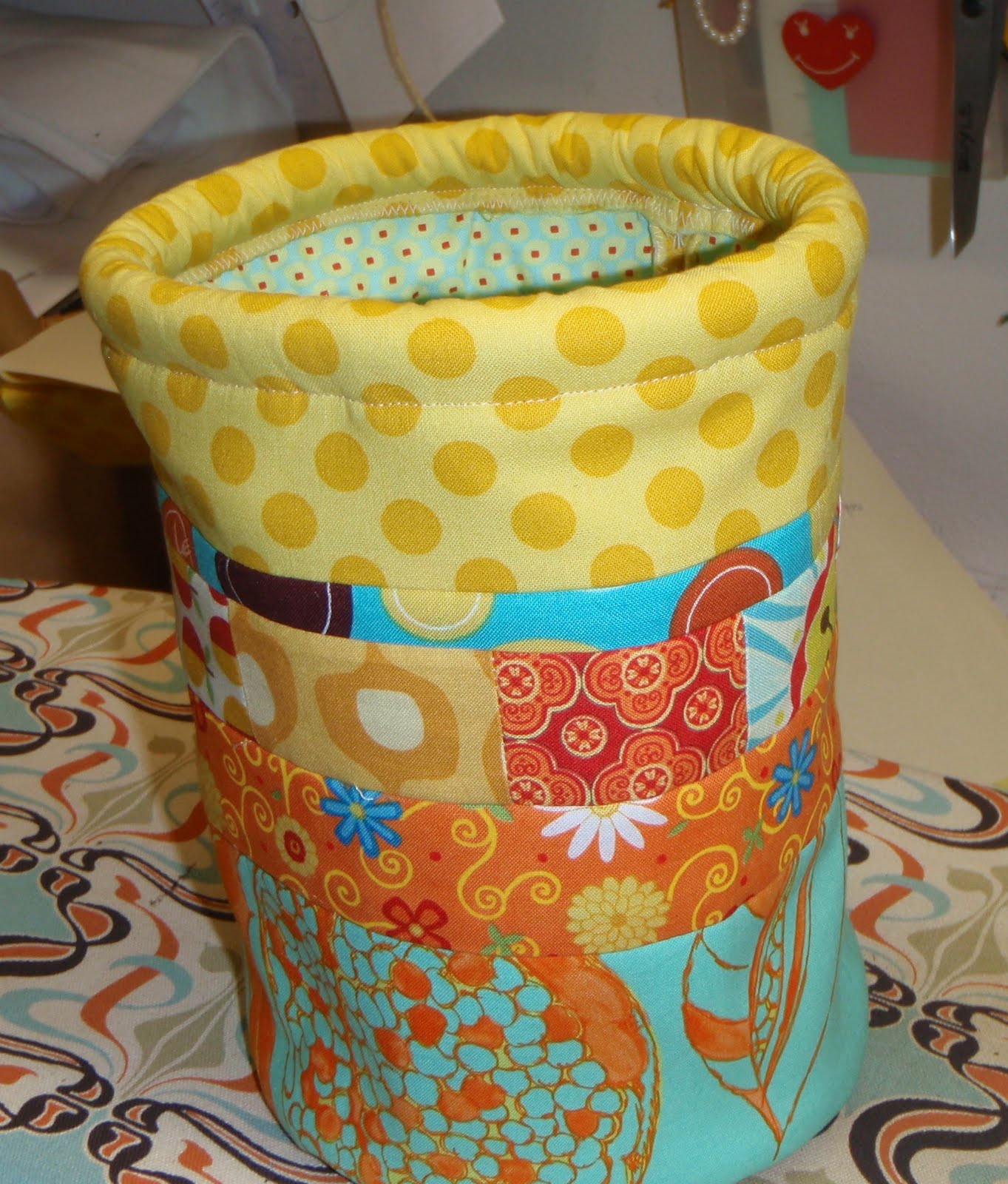 Spontaneous Threads Clothes pin keeper tutorial