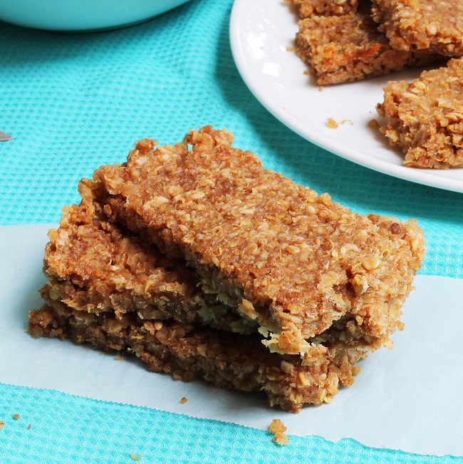 Mix it Up Quinoa Granola Bars