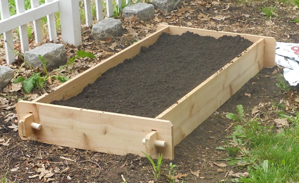 Myrrhmade Raised Beds making my own