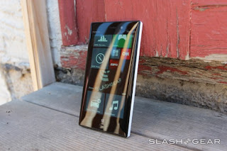 Nokia Lumia 1080 Phablet 5.5 inch screen, and Windows Phone 8.1 OS Nokia Lumia 1080 Phablet 5.5 inch screen, and Windows Phone 8.1 OS