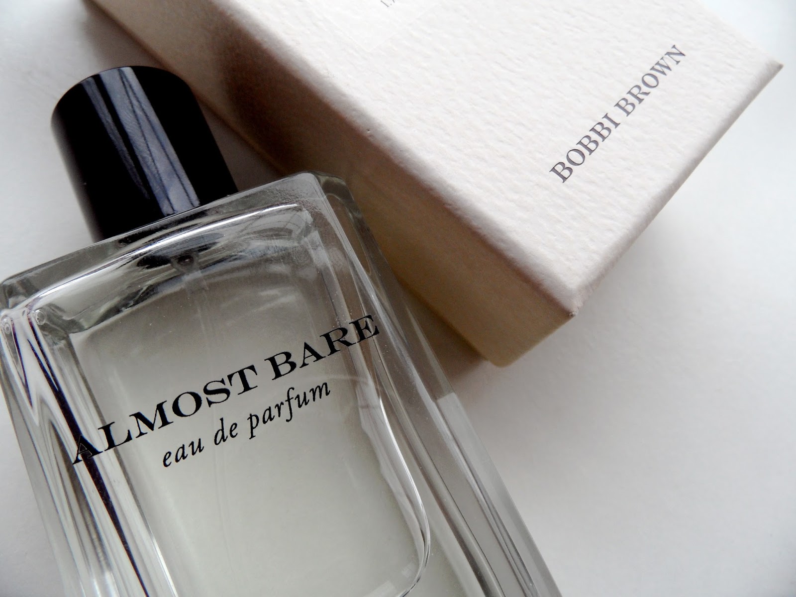 Kick Arse Red Lips Bobbi Brown Almost Bare Perfume