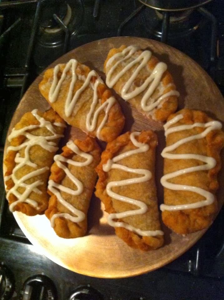 Something Yummy Fried Apple Pies