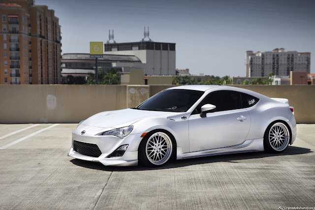 Scion FR-S, design samochodów, ciekawe auta, piękne, agresywne, japońska motoryzacja