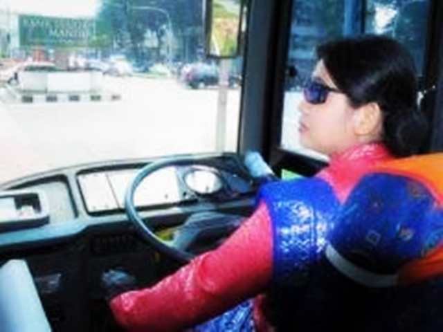 Gaji Sopir Transjakarta Lebih Tinggi Dari Tenaga Ahli Dewan Cendana News