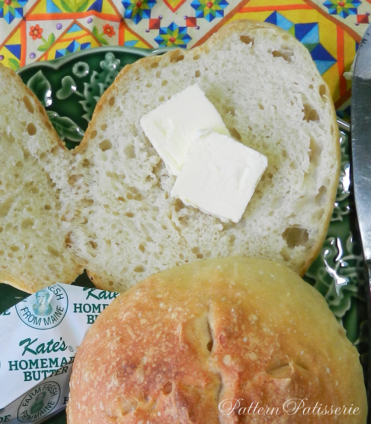 patternpatisserie Easy, delicious, reliable, wonderful no knead bread recipe from King Arthur