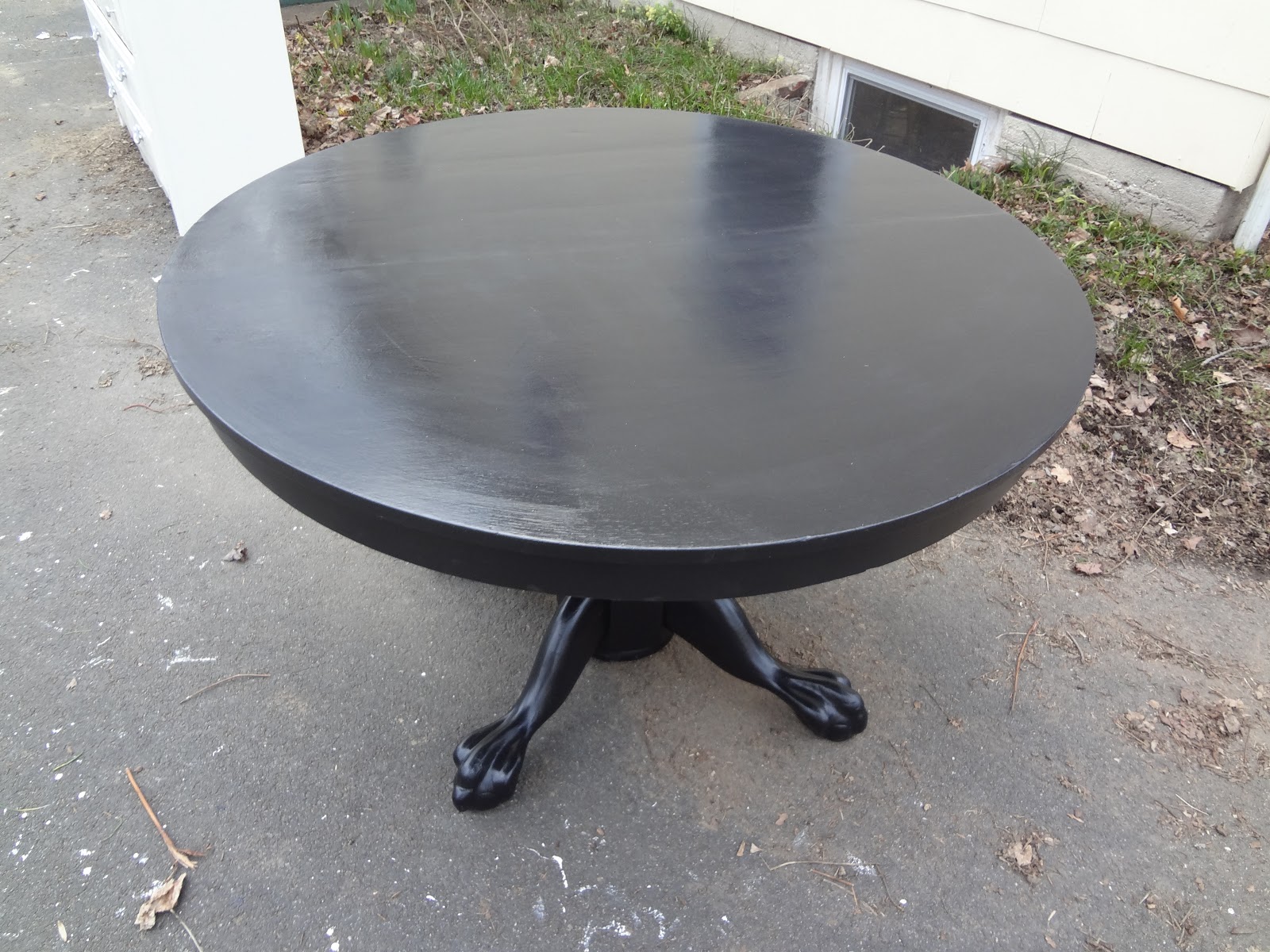 Heir and Space An Antique Oak Pedestal Table