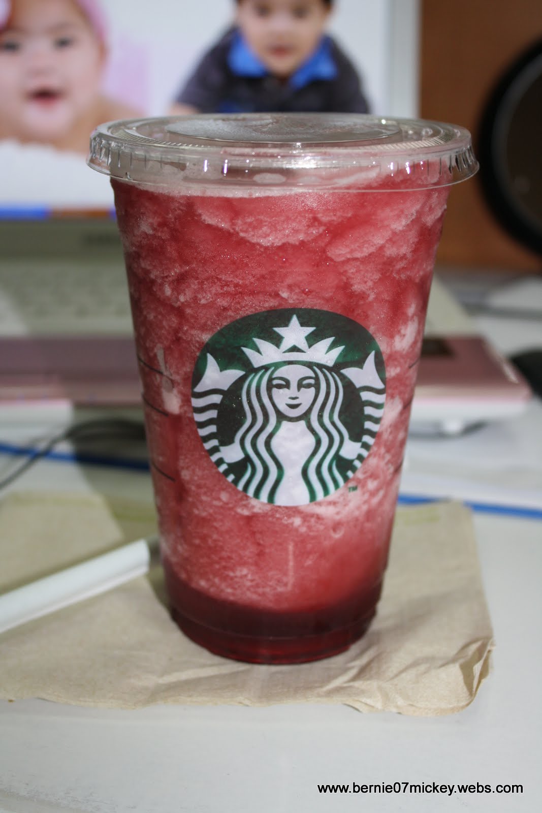 F1 Digital Scrapaholic My Starbucks Raspberry Blackcurrant Blended