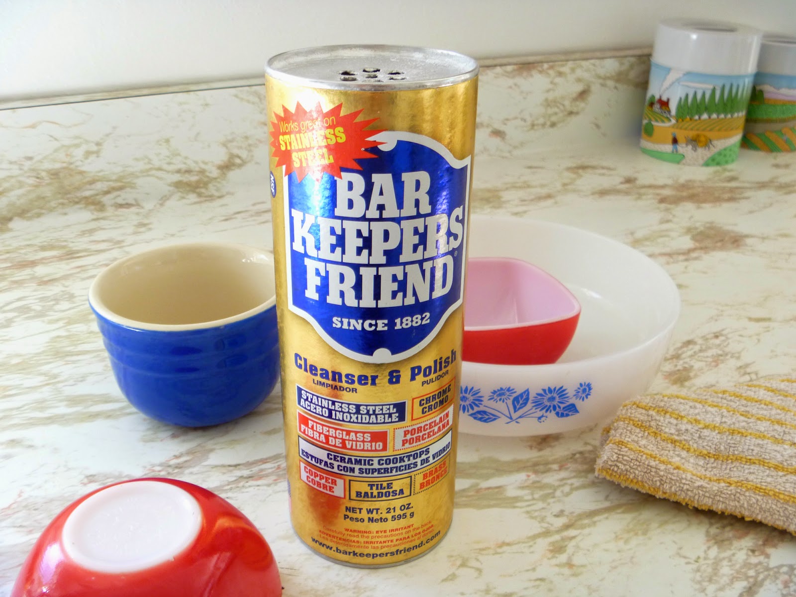 Etsy Vintage Team How to Clean Vintage Pottery & Dinnerware