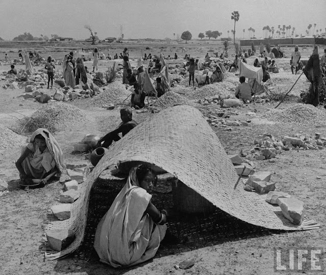 Tilaiya+Dam+Construction,+Jharkhand+-++June+1952