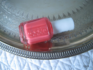 Essie, Cute as a Button