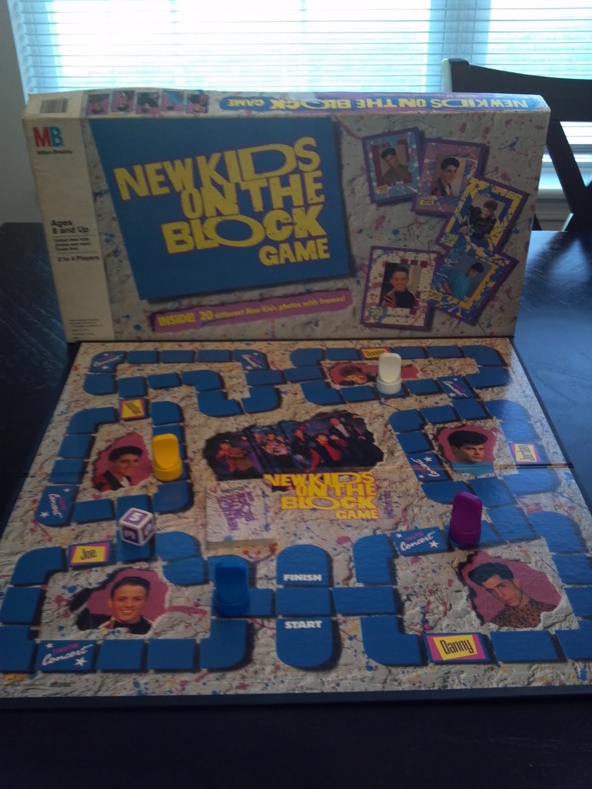New Kids On The Block Game - 1990 - Milton Bradley - Great Condition