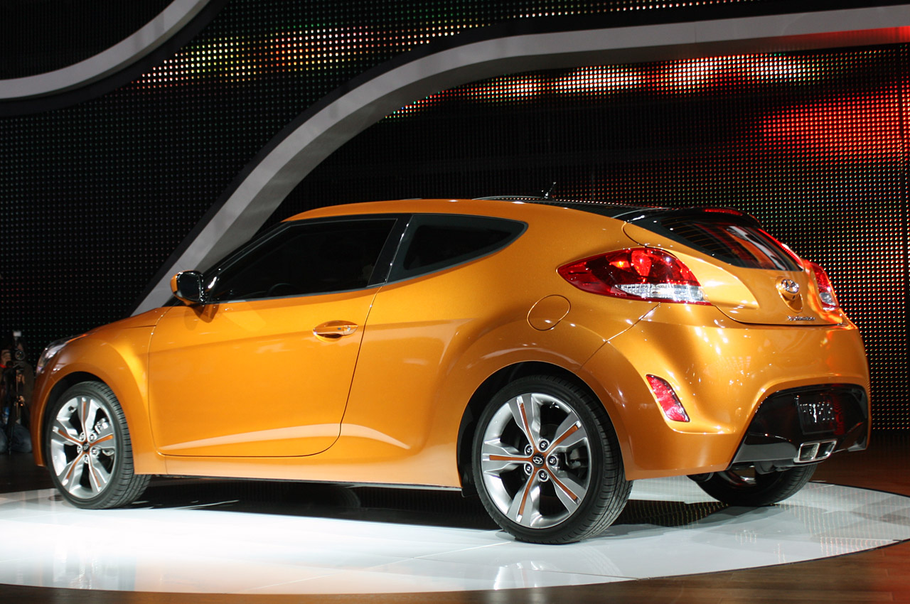 View Cars On the Web  Hyundai Veloster