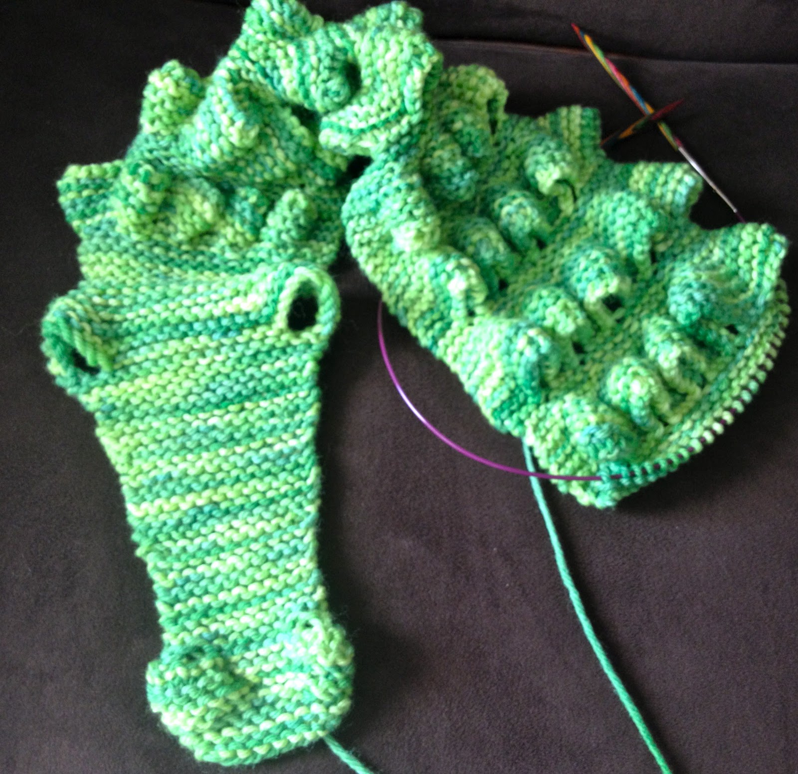 DestiKNITions: Alligator Scarf from Knitting Under the Influence of Nancy - D...