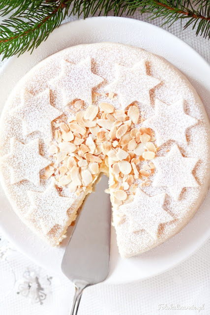 Christmas-cake-recipe-almond-marzipan-cake