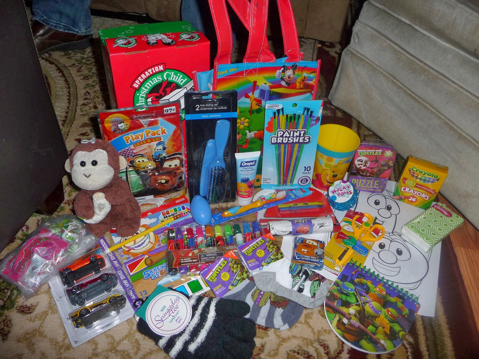 Operation Christmas Child 2013 | Gigglebox Tells it Like it is